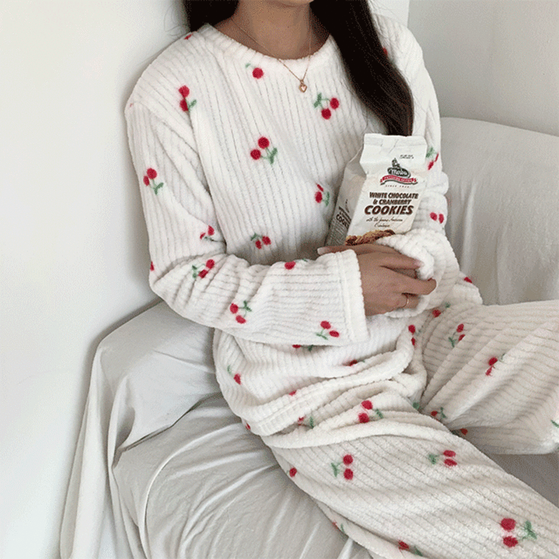버찌 체리 극세사 홈웨어 수면잠옷 겨울 파자마SET♡세안밴드 증정위키드클로젯